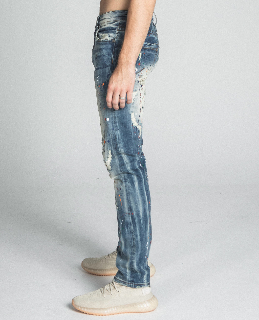 AJ738SL-1 SPLASH PAINT VINTAGE SLIM JEANS