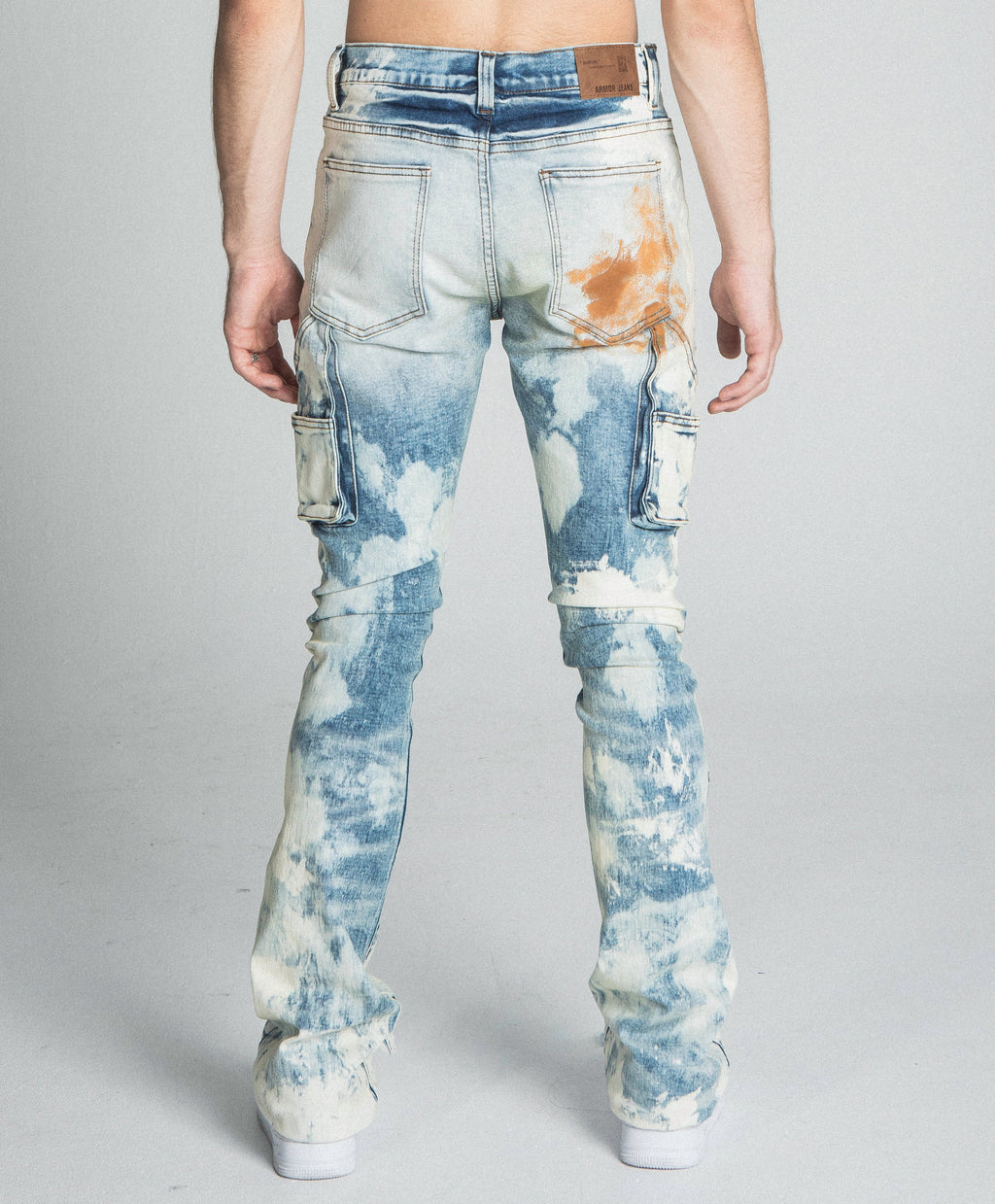 AJ19SK OIL PAINT STACKED JEANS