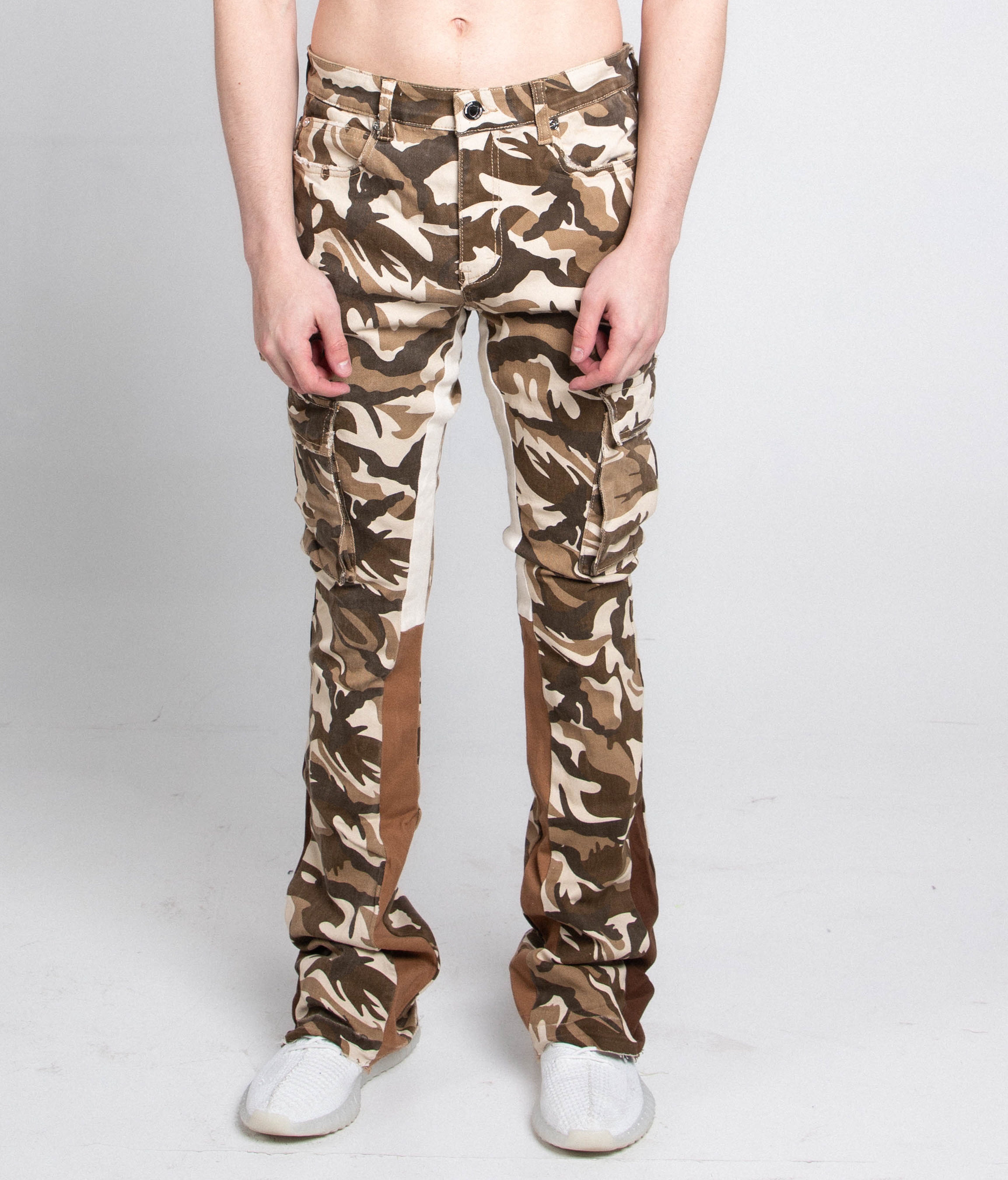AJS699-11 BROWN CAMO STACKED PANTS