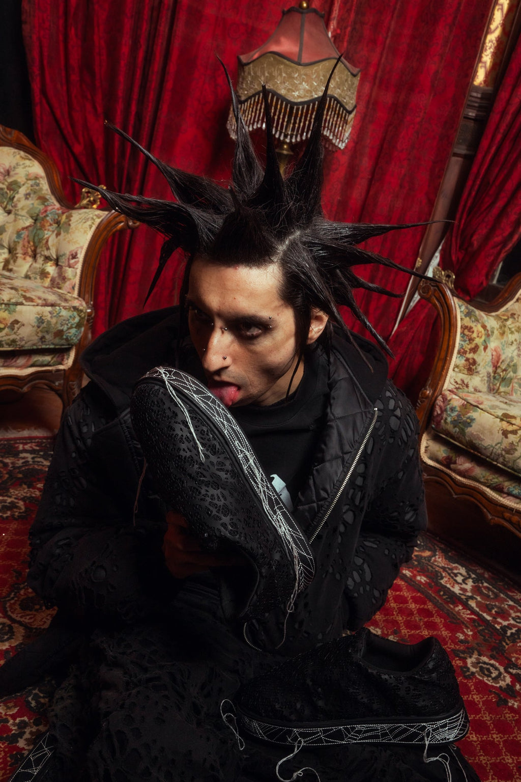 BL NIGHT CRAWLER SNEAKERS