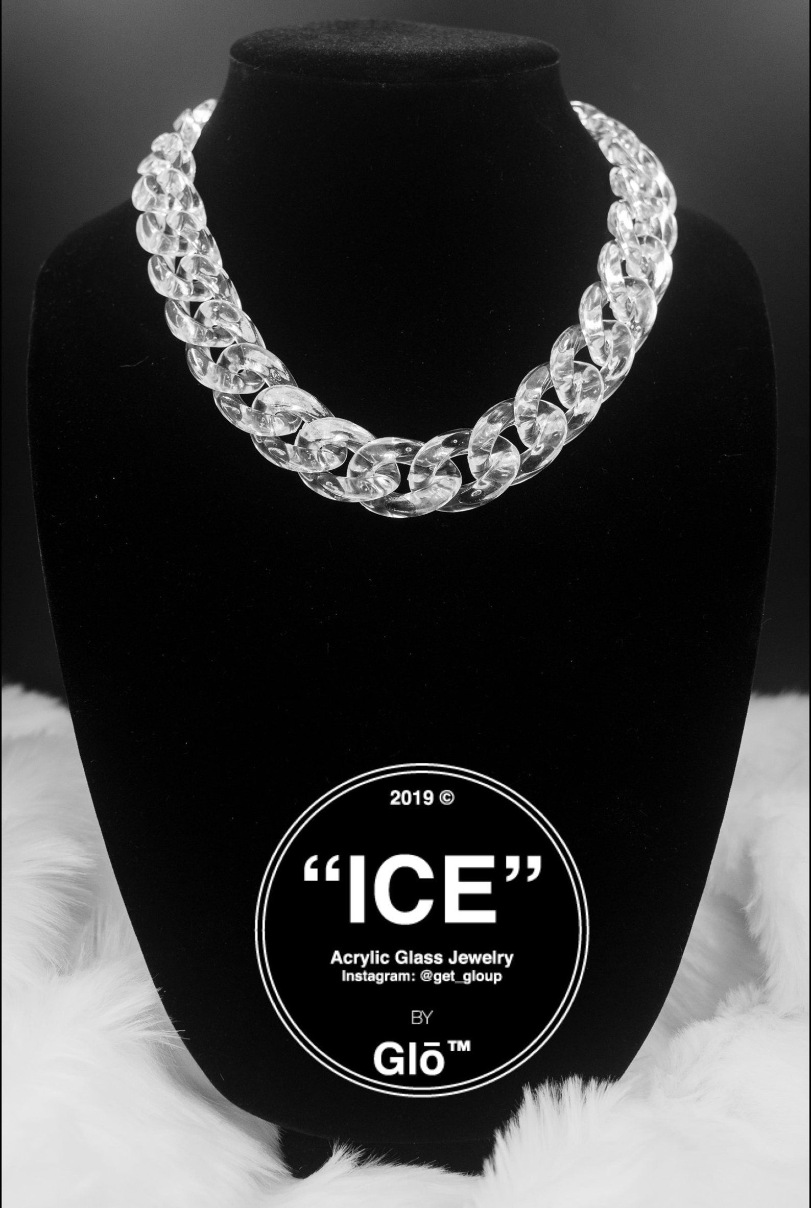 Clear Large Cuban Link Choker – Acrylic Glass Chain for Y2K Fashion, Layering & Statement Style
